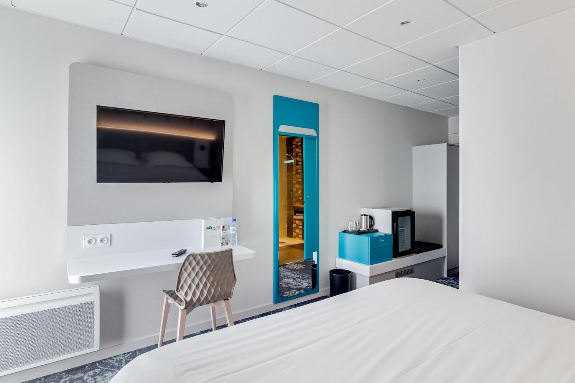 Brit Hotel Nantes Vigneux - L'Atlantel Esterno foto