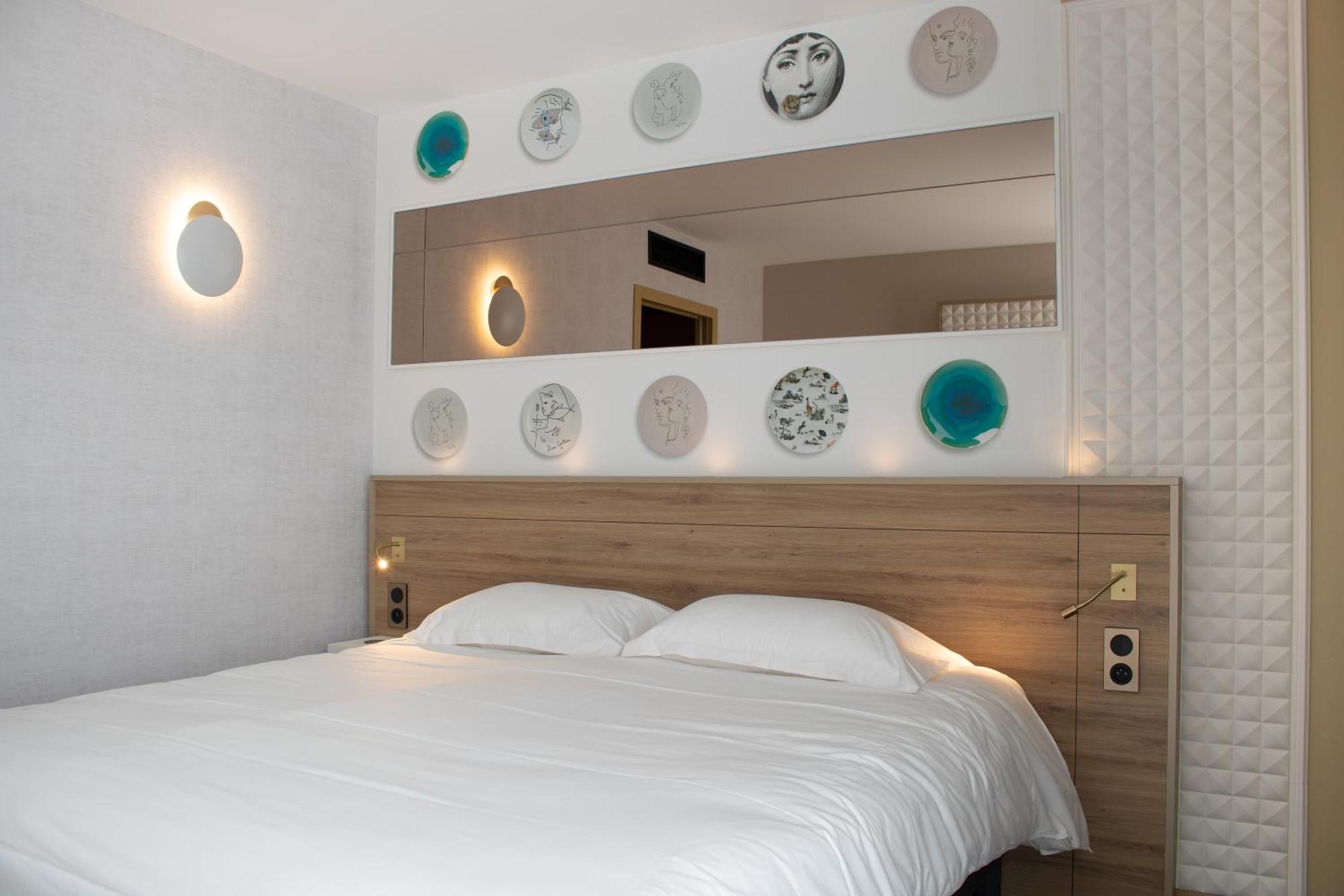 Brit Hotel Nantes Vigneux - L'Atlantel Esterno foto