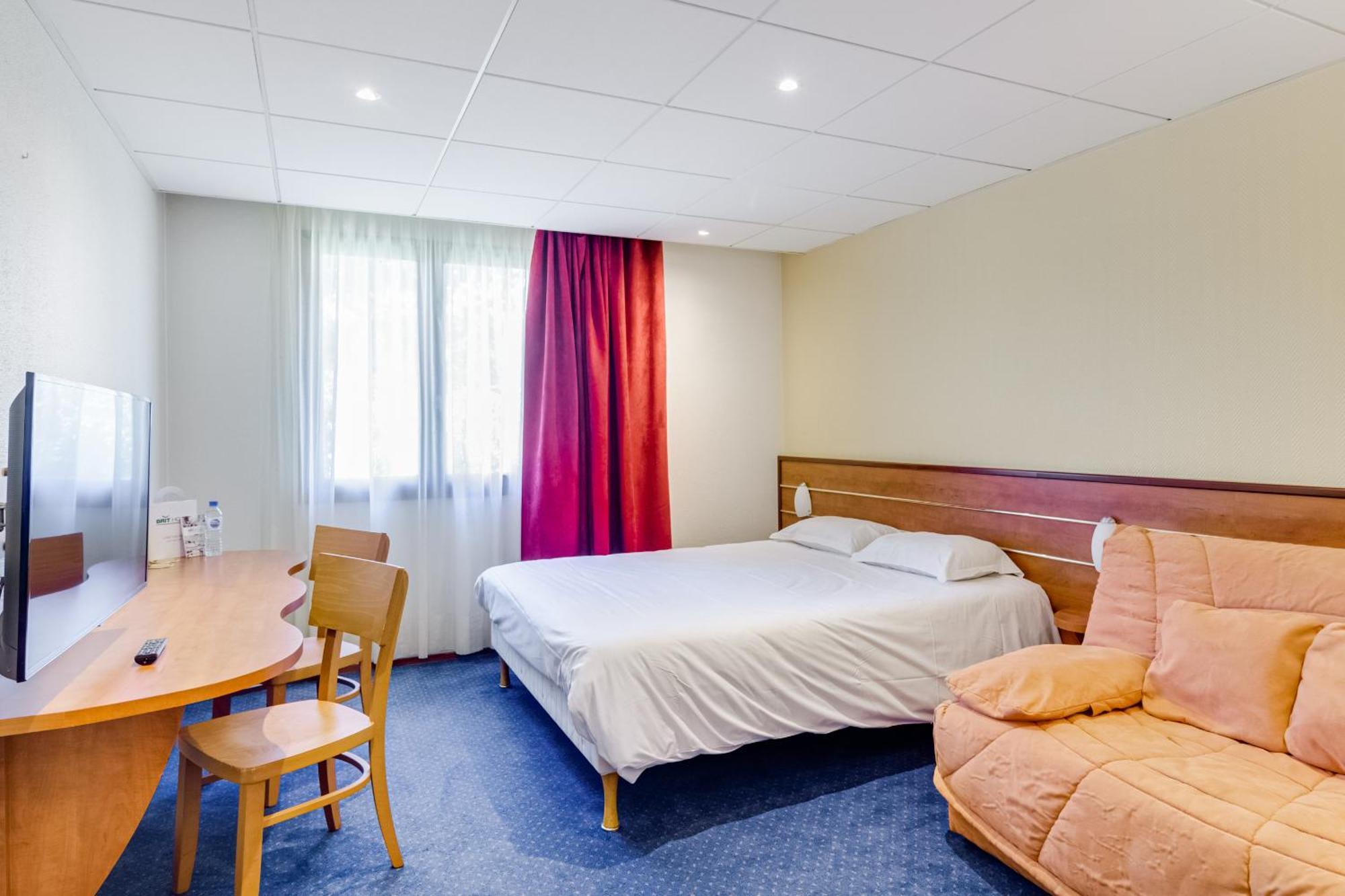 Brit Hotel Nantes Vigneux - L'Atlantel Esterno foto