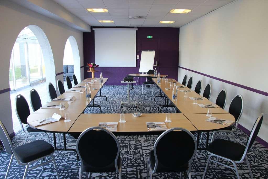 Brit Hotel Nantes Vigneux - L'Atlantel Servizi foto